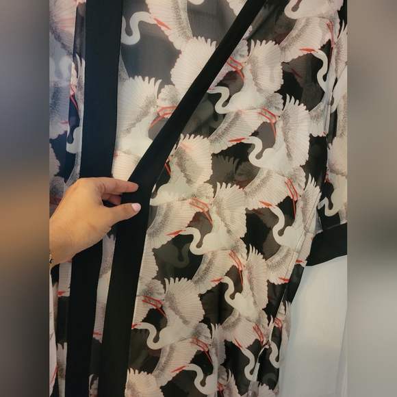 Kimono - Picture 4 of 4